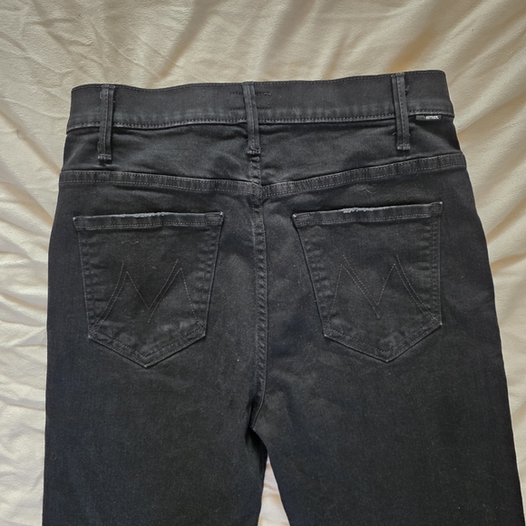 MOTHER The Hustler Ankle Fray Distressed Denim Jeans - Picture 2 of 12